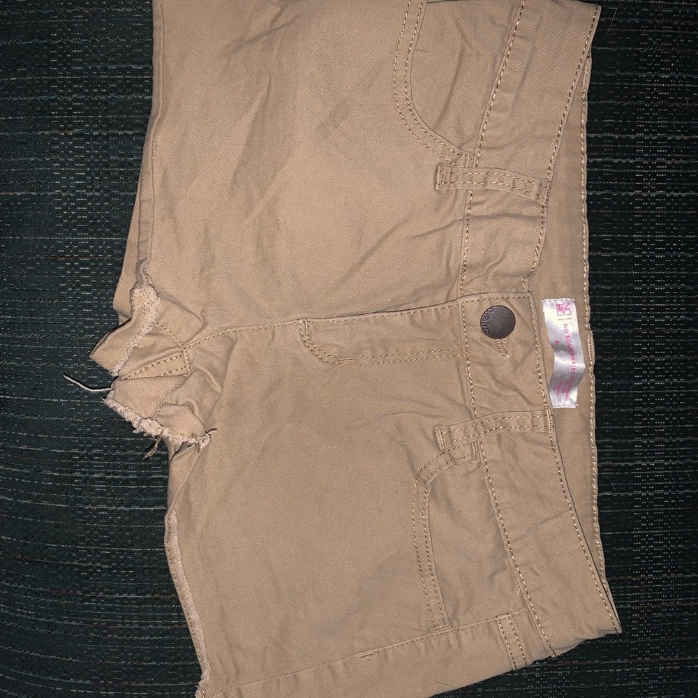 Brand new khaki shorts! Never worn! Size 9